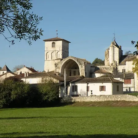 Hébergement de vacances Maison Confortable A Avec 45 M² Et Terrasse