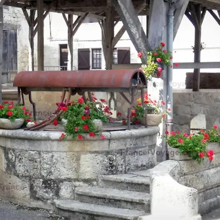 別荘 Maison Confortable A Saint-Maurin Avec 45 M² Et Terrasse *