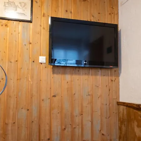 Maison Confortable A Avec 45 M² Et Terrasse Saint-Maurin