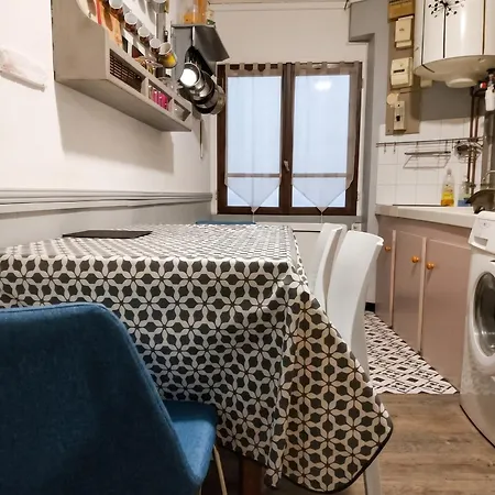 Maison Confortable A Avec 45 M² Et Terrasse Dom wakacyjny Saint-Maurin