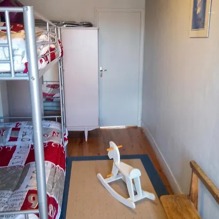 Maison Confortable A Avec 45 M² Et Terrasse Dom wakacyjny Saint-Maurin